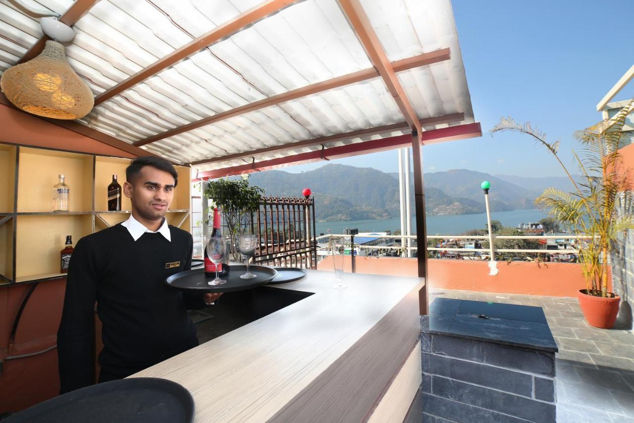 Hotel White Himal Pokhara Extérieur photo